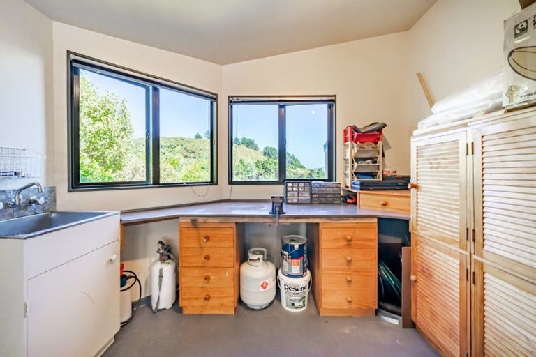 Photo of property in 36a Molyneux Close, Whitby, Porirua, 5024