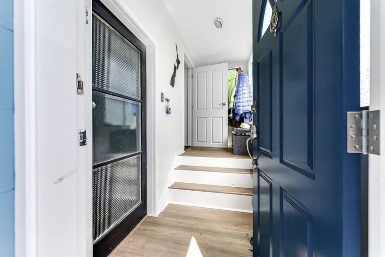 Photo of property in 3 Dillon Place, Hamilton East, Hamilton, 3216