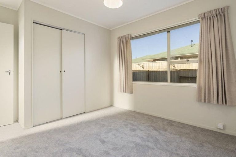 Photo of property in 23 Clemow Road, Fitzroy, New Plymouth, 4312