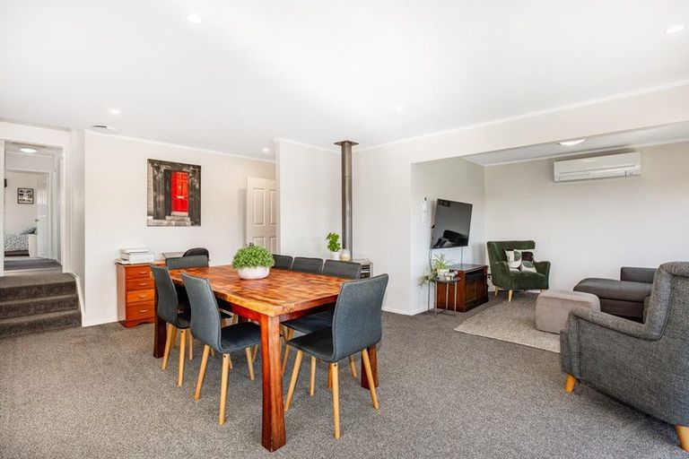 Photo of property in 8 Outram Grove, Kelson, Lower Hutt, 5010