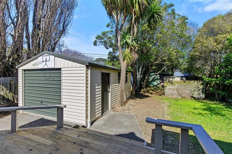Photo of property in 12 Pohutukawa Street, Woburn, Lower Hutt, 5010