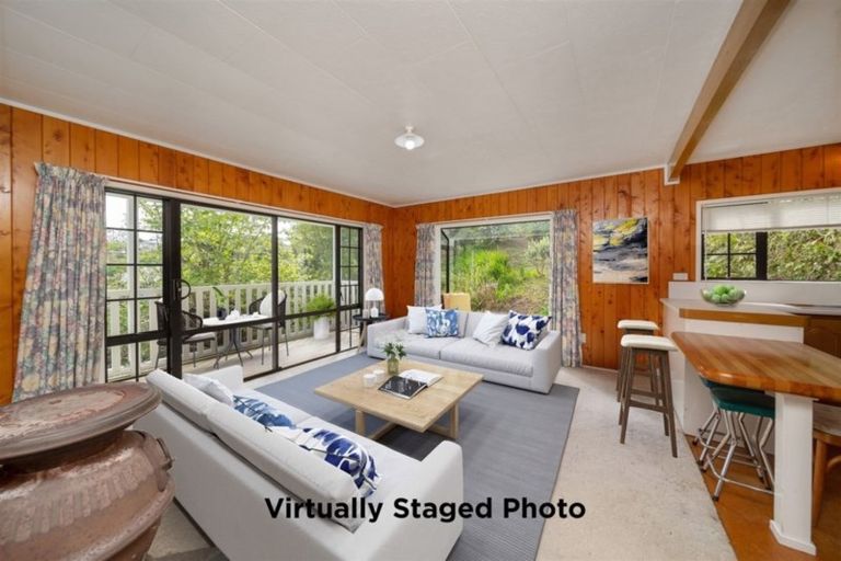 Photo of property in 16 Nevada Drive, Merrilands, New Plymouth, 4312