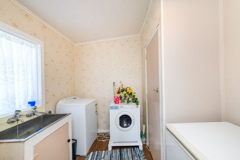 Photo of property in 5 Fairview Avenue, Feilding, 4702