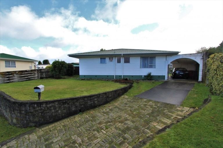 Photo of property in 20 Waipuna Place, Tokoroa, 3420