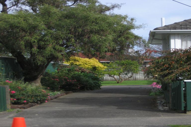 Photo of property in 1/3 Colson Street, Avalon, Lower Hutt, 5011