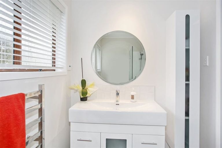 Photo of property in 8 Ashby Place, Pukekohe, 2120