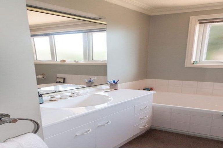 Photo of property in 32 Belgrave Crescent, Kaikorai, Dunedin, 9010