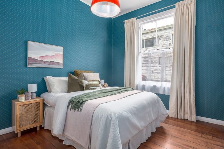 Photo of property in 12 Herald Street, Berhampore, Wellington, 6023