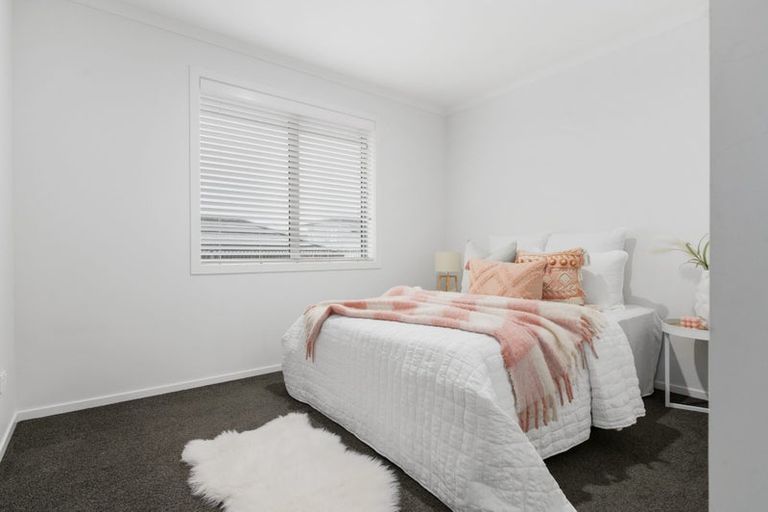 Photo of property in 14 Faber Place, Rototuna North, Hamilton, 3210