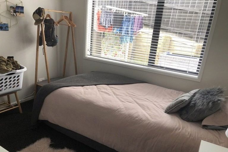 Photo of property in 28 Wautaiti Drive, Riverhead, 0820