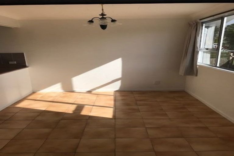 Photo of property in 26 Ferry Parade, Herald Island, Auckland, 0618