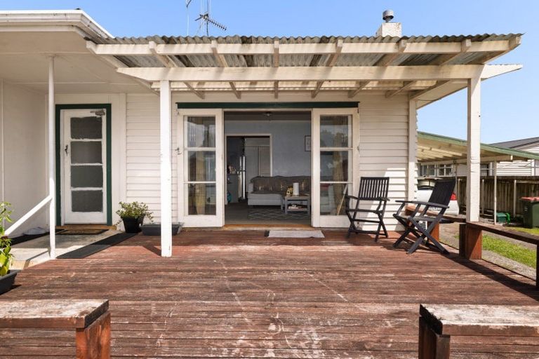 Photo of property in 47 Dunlop Road, Te Puke, 3119