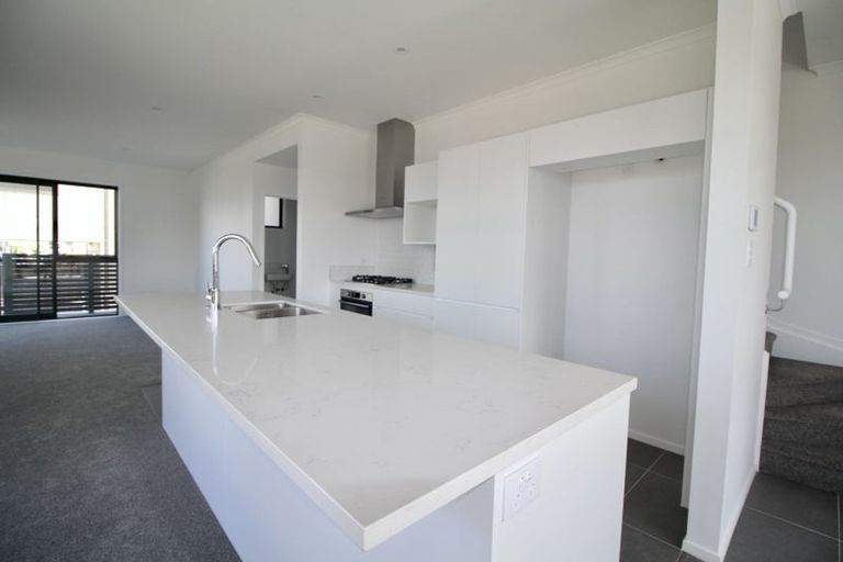 Photo of property in 64 Nugget Avenue, Hobsonville, Auckland, 0616