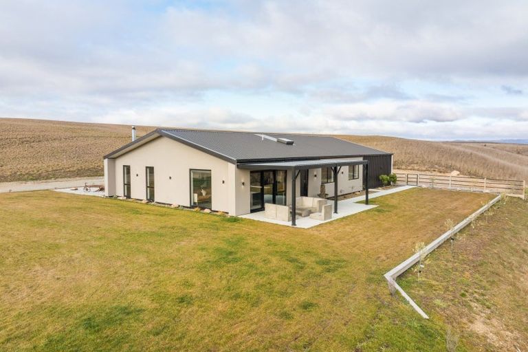 Photo of property in 370 Nelsen Ridge Road, Waikerikeri, Alexandra, 9393