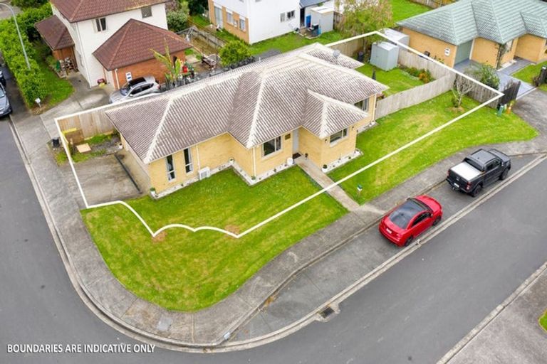 Photo of property in 9 Neesons Way, Glendene, Auckland, 0602