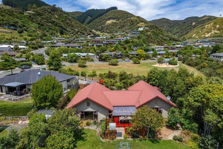Photo of property in 9 Frenchay Drive, Atawhai, Nelson, 7010