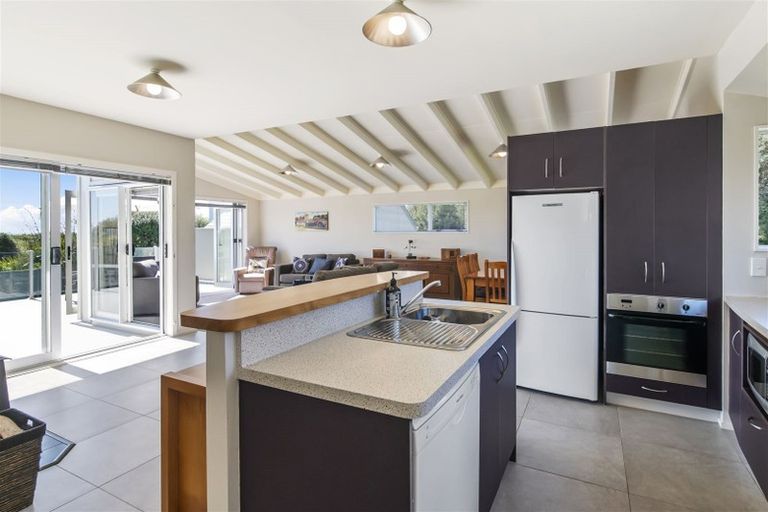 Photo of property in 49 Kapiti Lane, Otaki Beach, Otaki, 5512