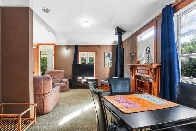 Photo of property in 131 Main Street, Greytown, 5712