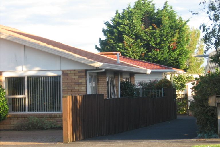 Property details for 90 St Johns Road, Saint Johns, Auckland, 1072