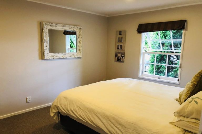 Photo of property in 25 Kent Terrace, Taradale, Napier, 4112