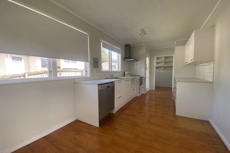 Photo of property in 12 Pauline Place, Bucklands Beach, Auckland, 2014