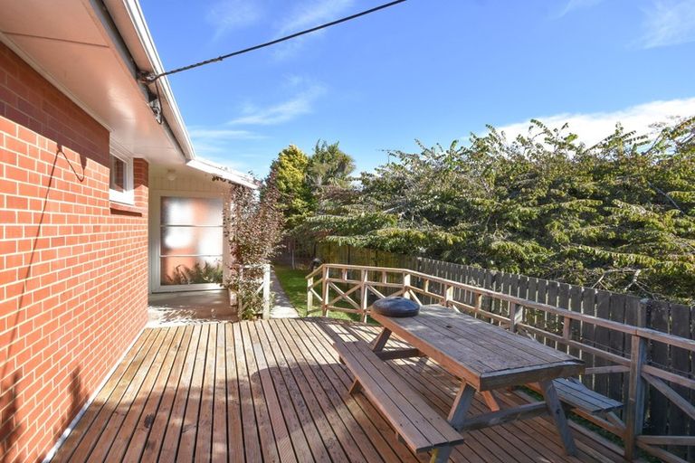 Photo of property in 19 Springfield Road, Milton, 9220