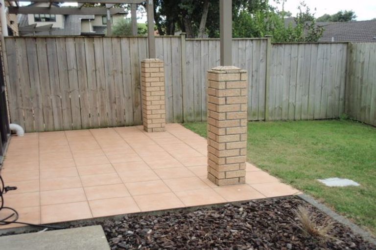 Photo of property in 10 Skip Lane, East Tamaki, Auckland, 2013