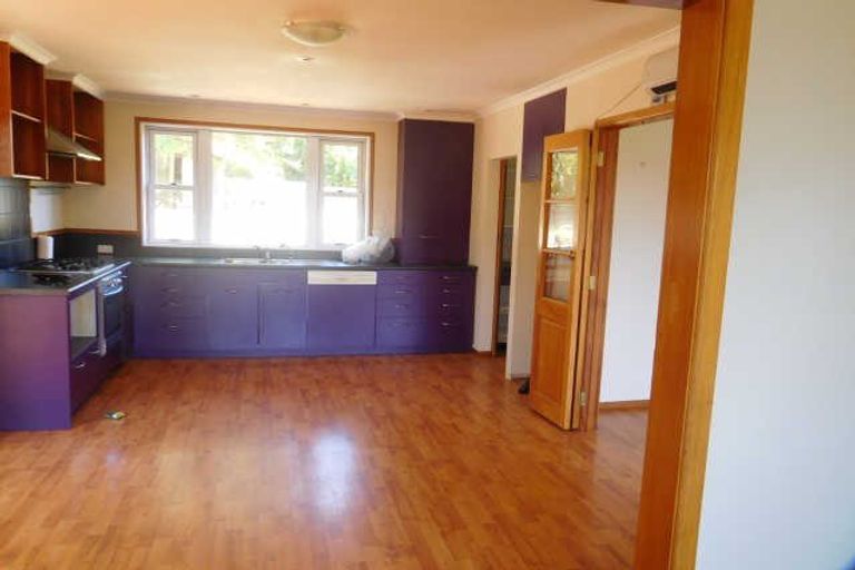 Photo of property in 6 Whakawhiti Street, Marfell, New Plymouth, 4310