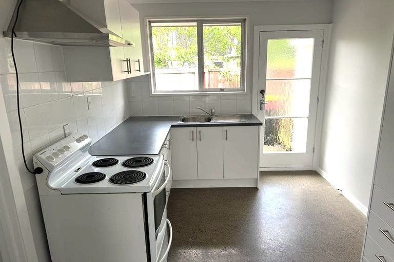 Photo of property in 2/52 Nursery Road, Phillipstown, Christchurch, 8011