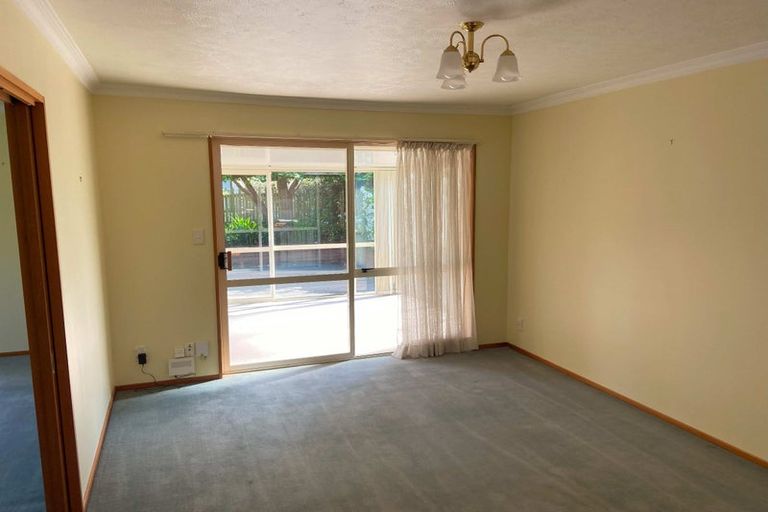 Photo of property in 2/42f Merrin Street, Avonhead, Christchurch, 8042