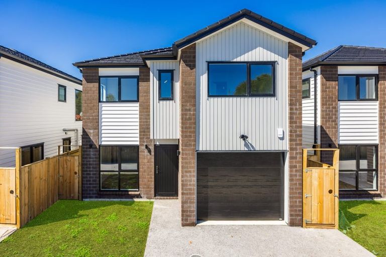 Photo of property in 14b Friesian Drive, Mangere, Auckland, 2022