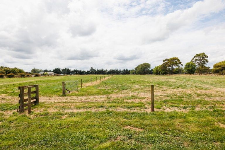 Photo of property in 514 Milson Line, Newbury, Palmerston North, 4478