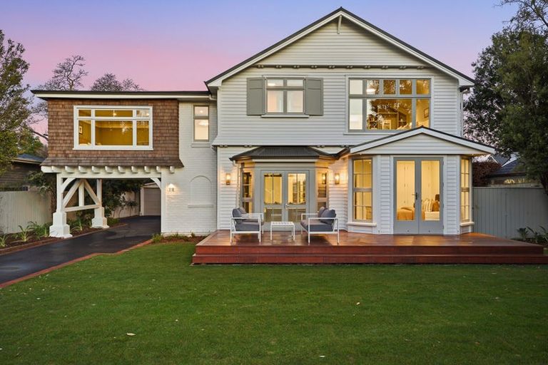 Photo of property in 112 Heaton Street, Merivale, Christchurch, 8052
