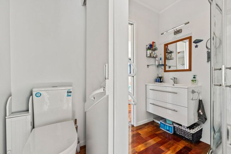 Photo of property in 31 Bream Bay Drive, Ruakaka, 0116