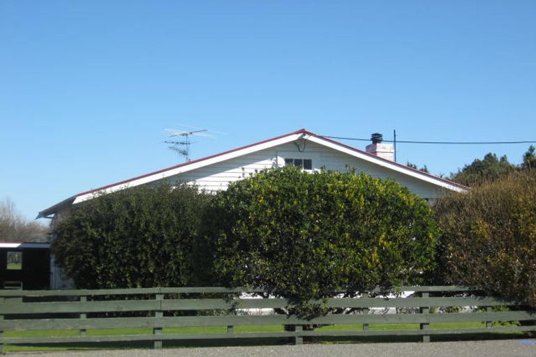 Photo of property in 109 Pembroke Street, Carterton, 5713