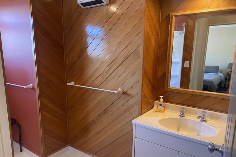 Photo of property in 39 Te Herekiekie Street, Turangi, 3334