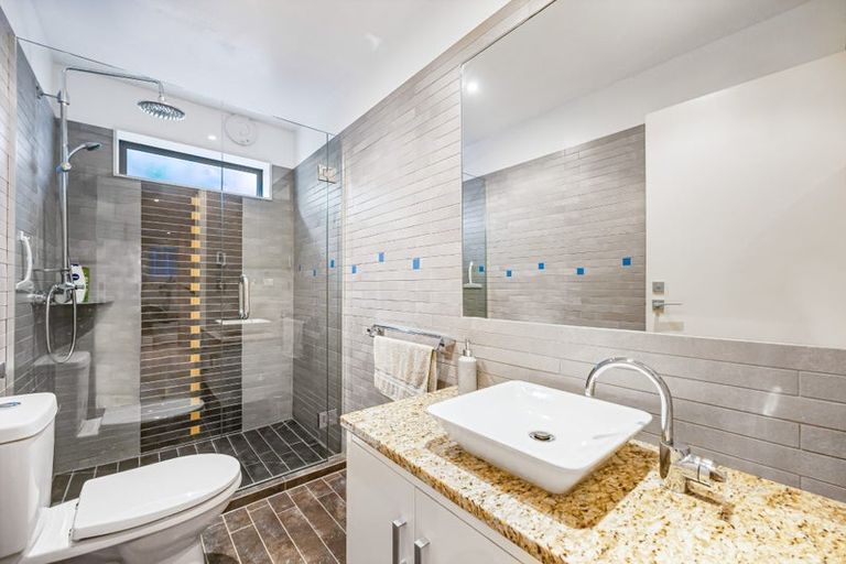 Photo of property in 127 Beach Road, Castor Bay, Auckland, 0620