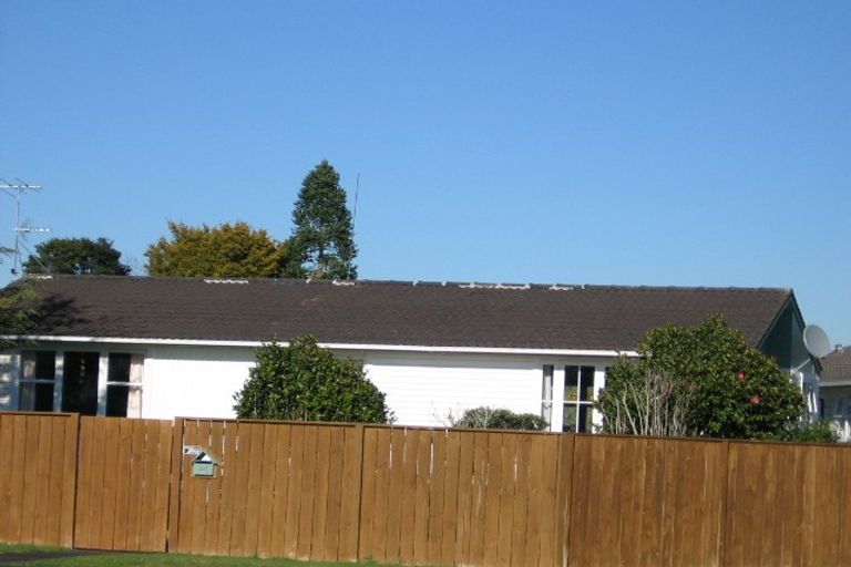Photo of property in 24 Brightwell Street, Papakura, 2110