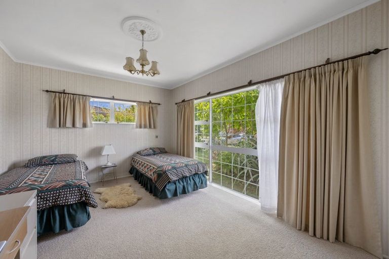 Photo of property in 62 Ngarimu Crescent, Taradale, Napier, 4112