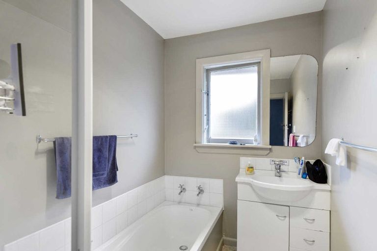 Photo of property in 9 Gladson Avenue, Sockburn, Christchurch, 8042