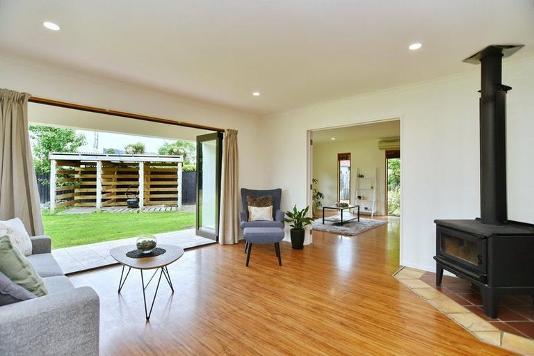 Photo of property in 4 Olivea Place, Oxford, 7430