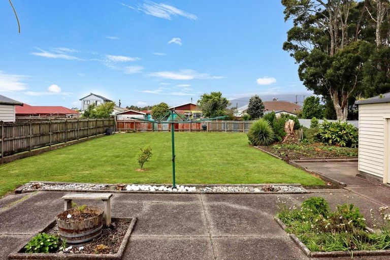 Photo of property in 145 Romilly Street, Westport, 7825