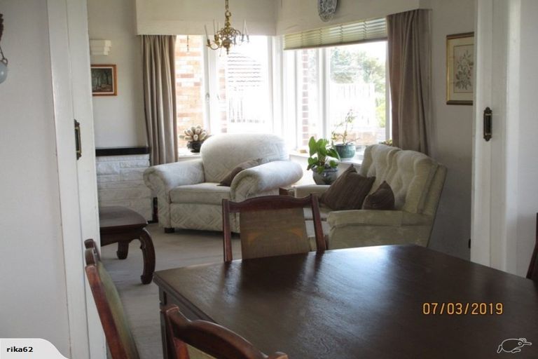 Photo of property in 71a Litten Road, Cockle Bay, Auckland, 2014