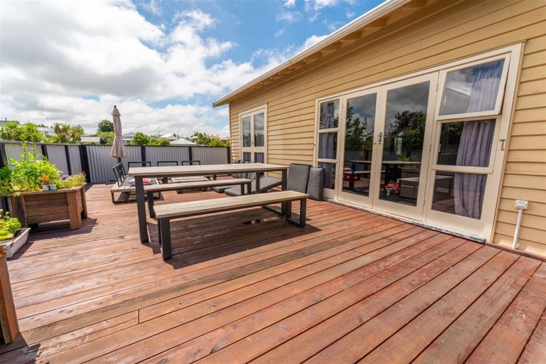 Photo of property in 32 Regent Street, West End, Timaru, 7910