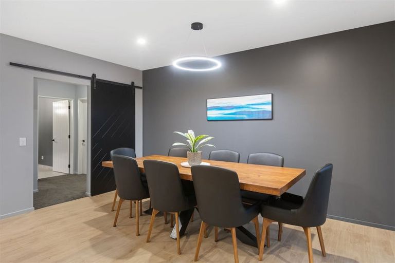 Photo of property in 8 Crawford Close, Amberley, 7410