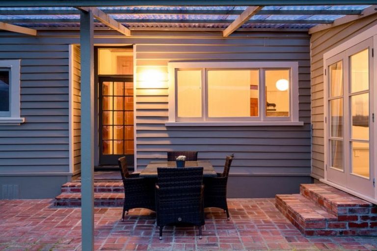 Photo of property in 20 Coughtrey Street, Saint Clair, Dunedin, 9012