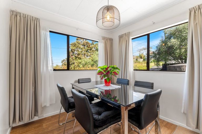 Photo of property in 47a Matai Road, Stanmore Bay, Whangaparaoa, 0932