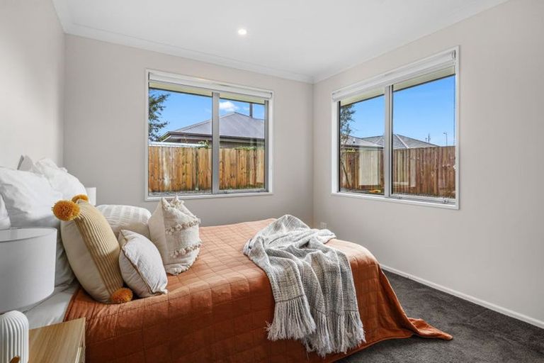 Photo of property in 10 Kokoda Street, Halswell, Christchurch, 8025