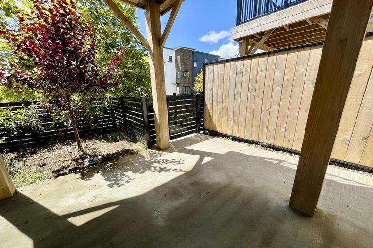 Photo of property in 29 Falcon Crescent, Hobsonville, Auckland, 0618