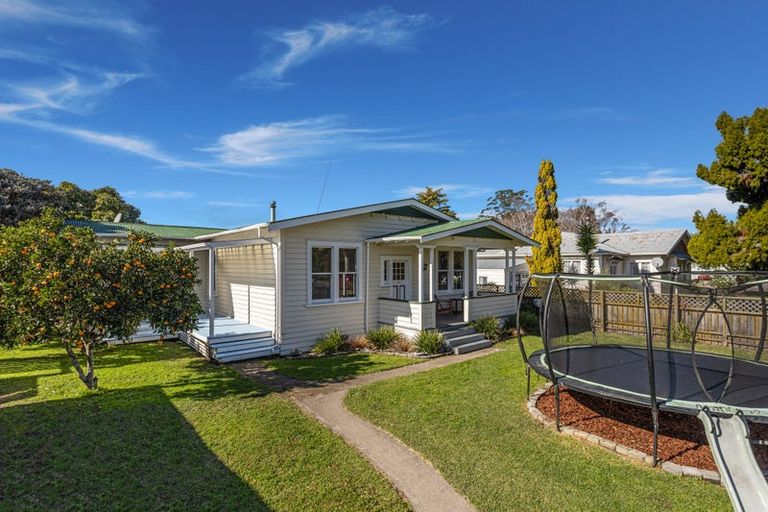Photo of property in 57 College Road, Edgecumbe, 3120